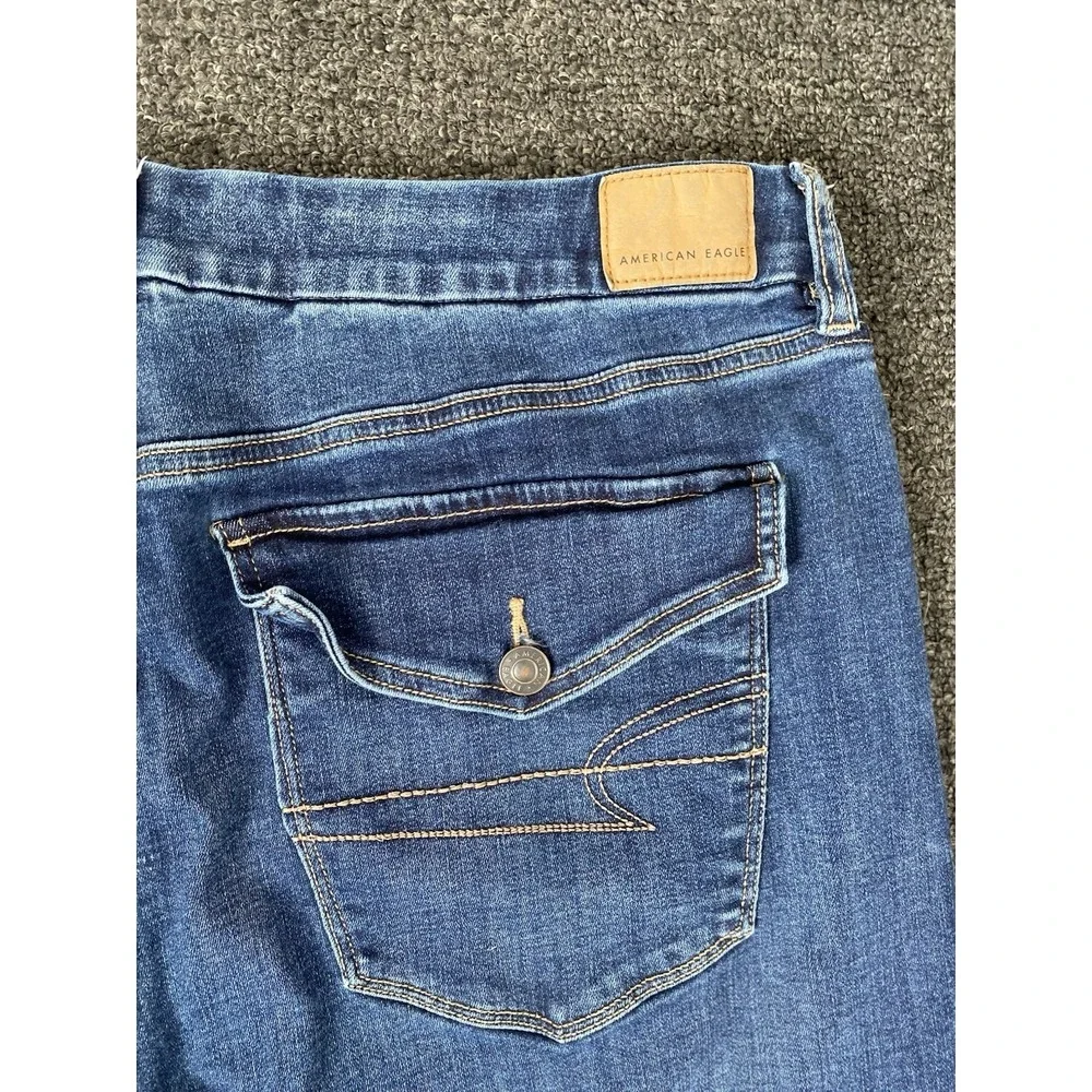 American Eagle Curvy Super Hi-Rise Flare Blue Jeans Womens 18 Regular Casual - Picture 10 of 10